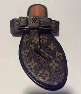 Fashion Design Thong Flat sandals
