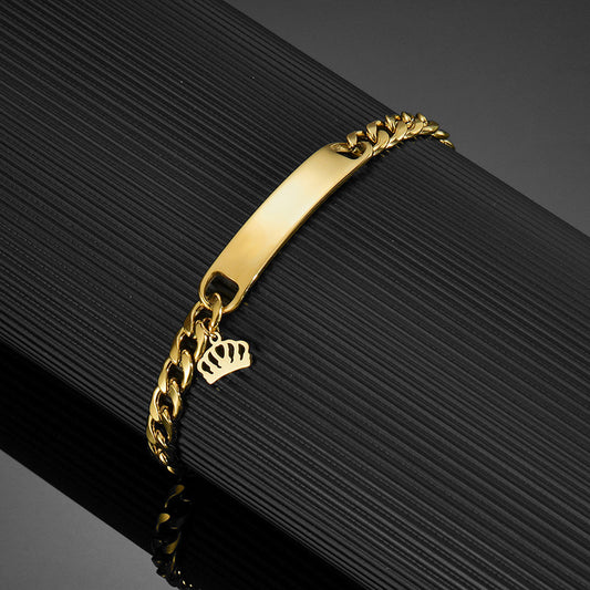 A Simple Men's And Women's Curved Sign Engraved Bracelet With DIY Letters