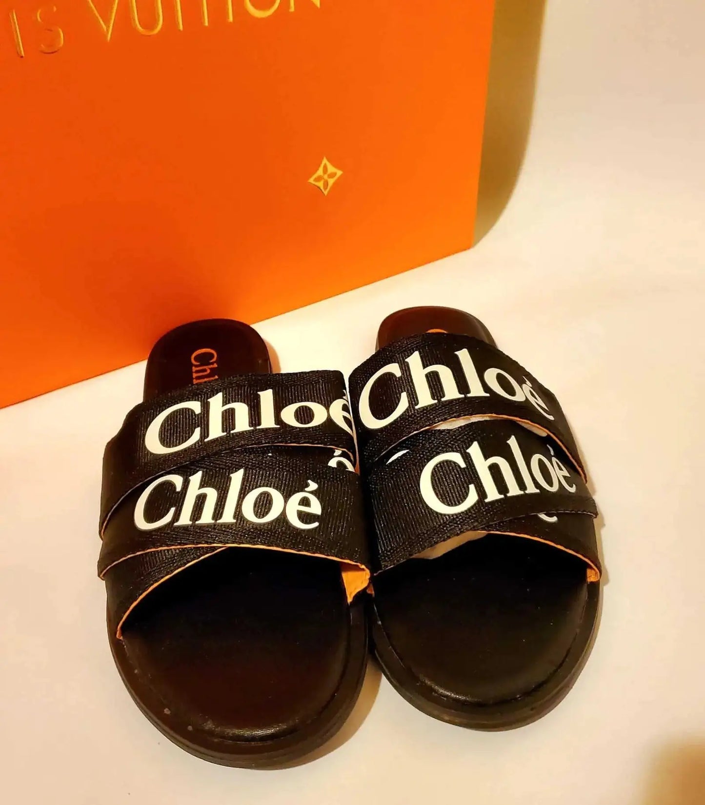 FASHION DESIGN FLAT SANDALS