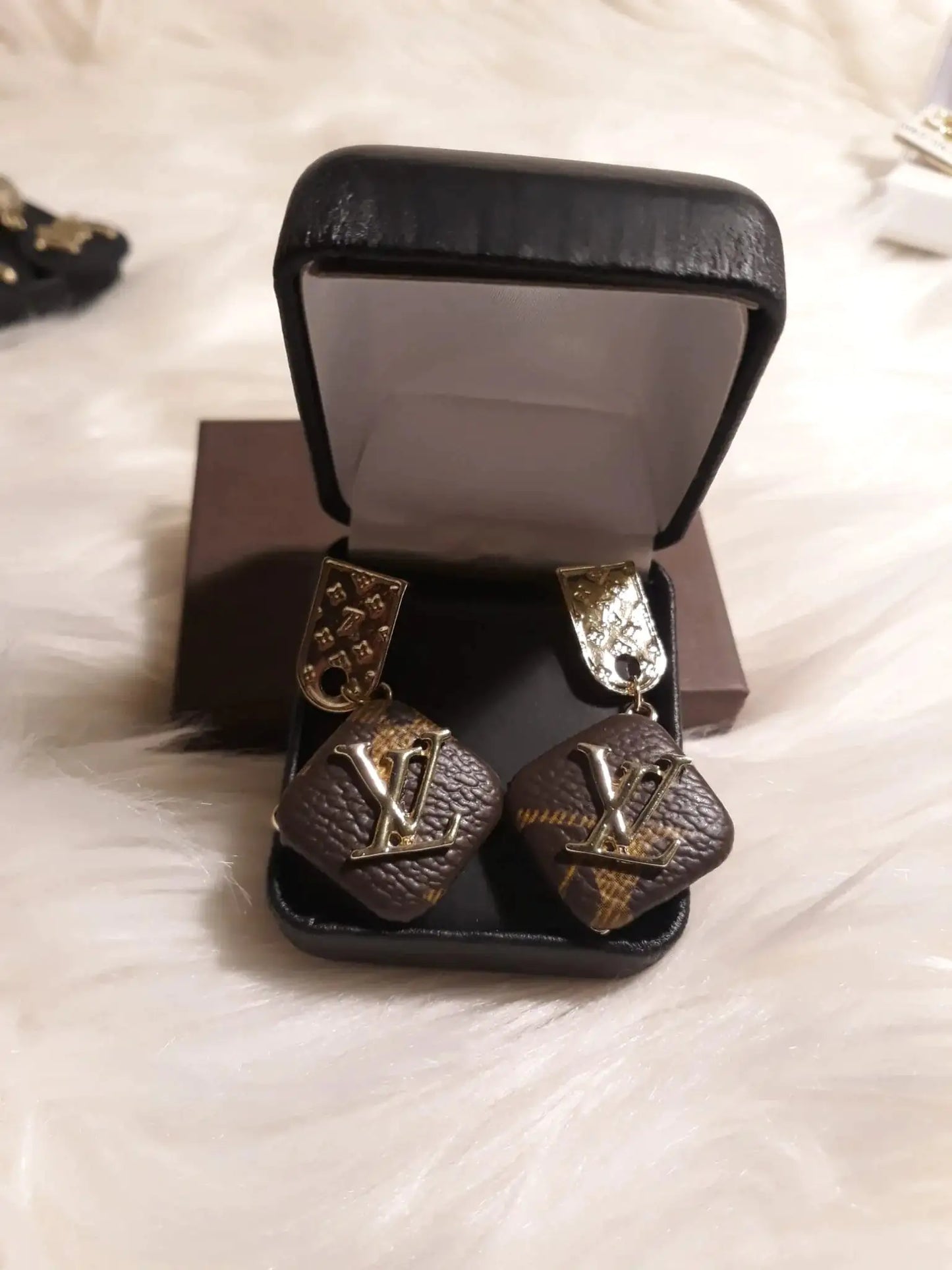 Nice Design Earrings
