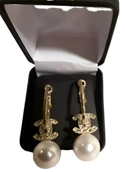 Nice Design Earings