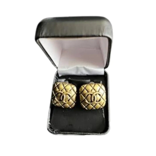 Nice Design Earrings
