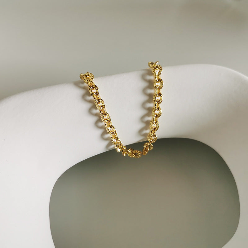 Net Red Simple Gold-Plated Hand Jewelry