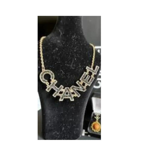 Charming Women Design Necklace