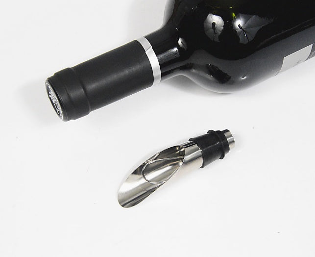 Stainless steel pourer, wine preservation stopper, wine stopper