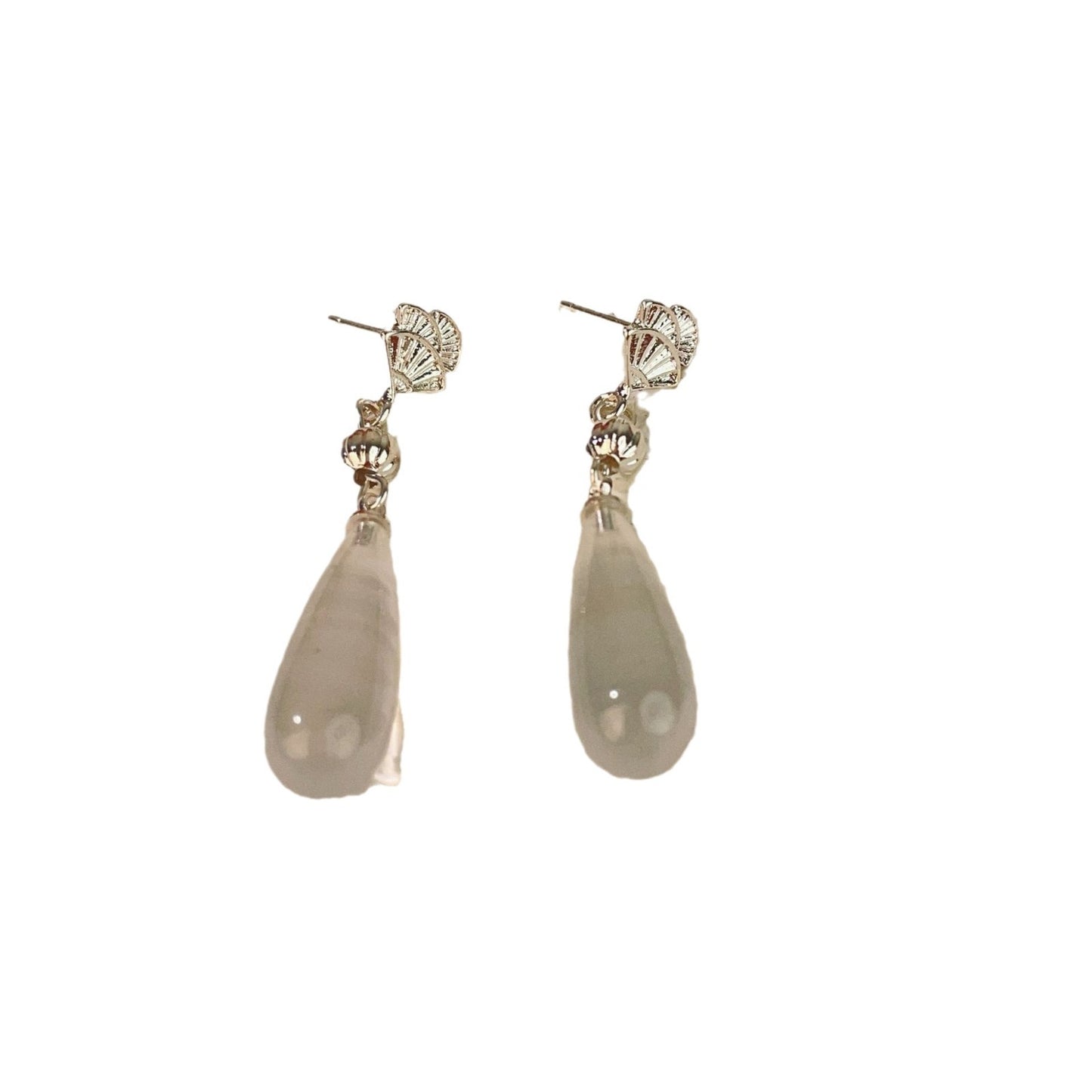 Fan-shaped Water Drop Long Ear Studs