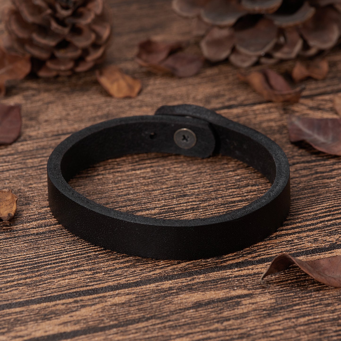 European And American Fashion Minimalist Men's Vintage Sparkling Style Leather Bracelet Unique Punk Style