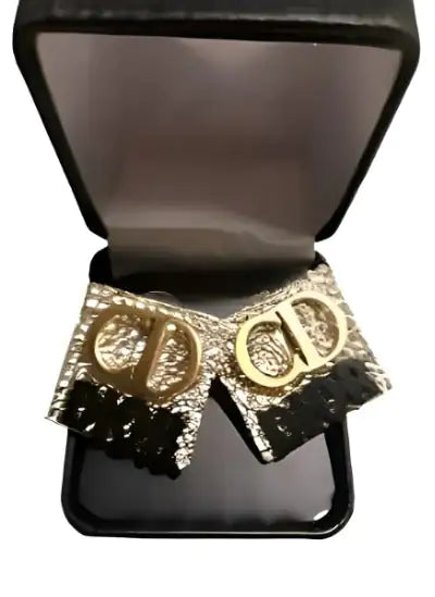Nice Design Earrings