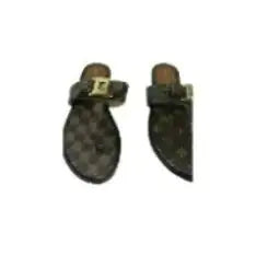 Fashion Design Thong Flat sandals