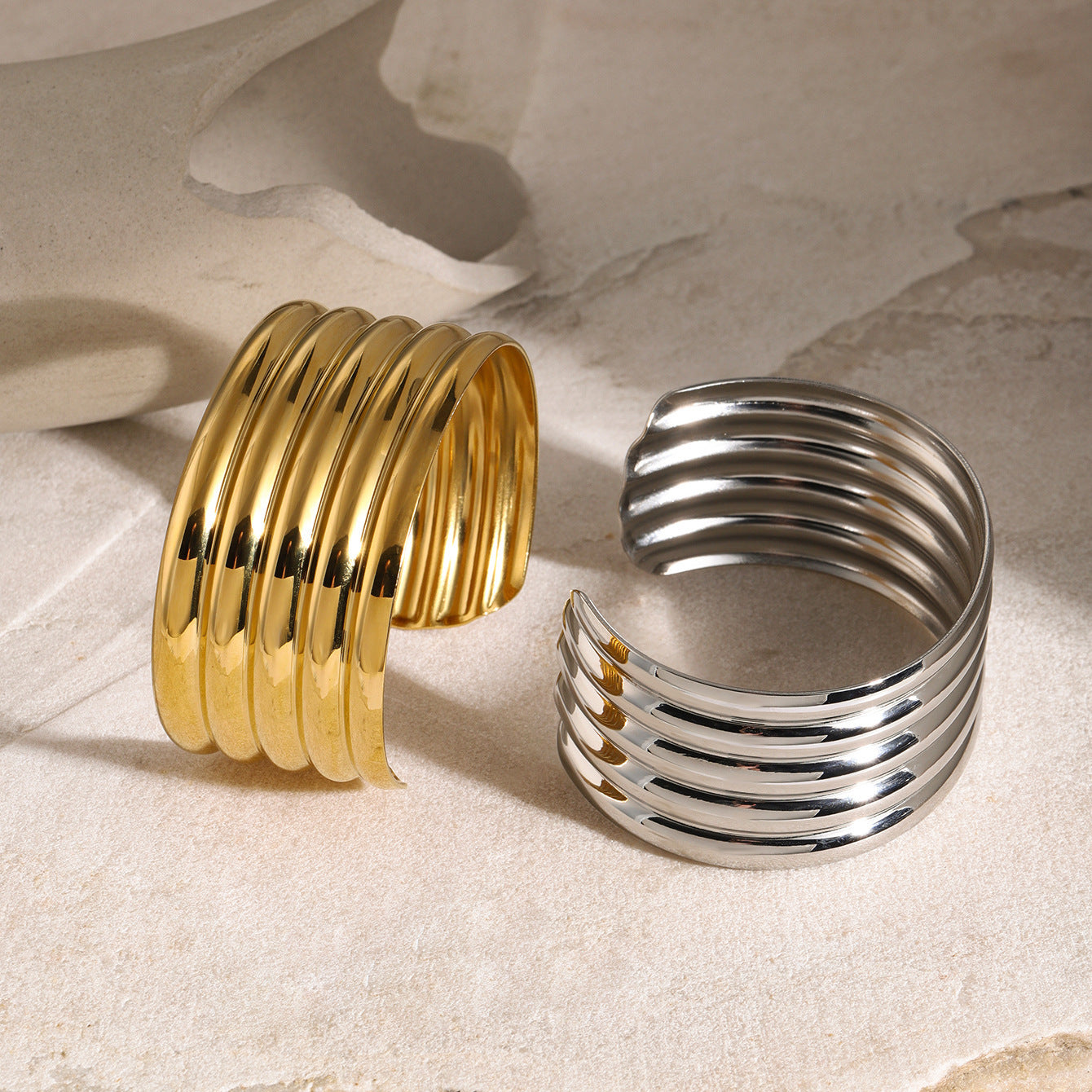 Retro Style 18K Gold Stainless Steel Multi-layer Tube Glossy Bracelet