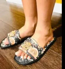 FASHION DESIGN FLAT SANDALS