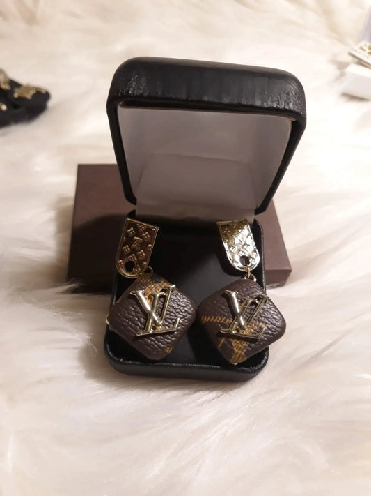 Nice Design Earrings