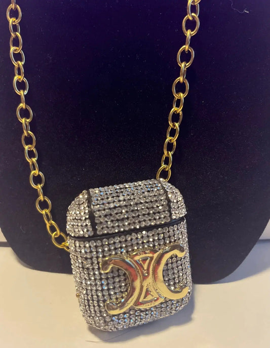 Lux Design Pendant Necklace