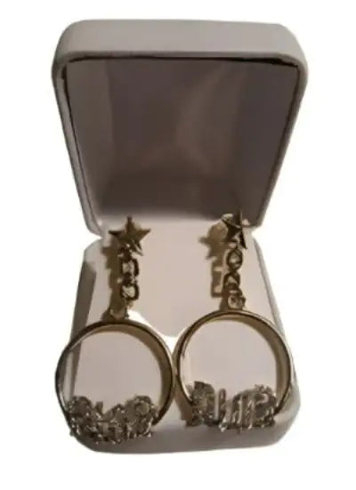 Star Design Earrings